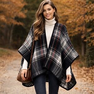 Boutique Black Plaid Houndstooth Cape Poncho Cozy Layering OSFM
